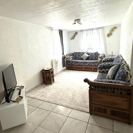 T2 La Roseraie Chambéry Buitenkant foto